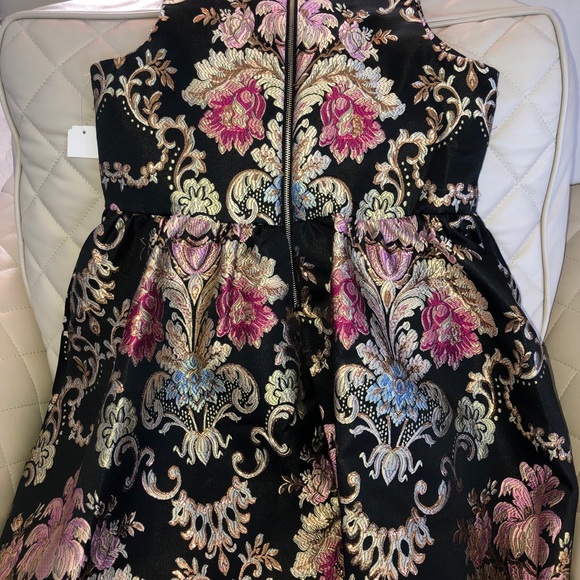 👄ROMANTIC FLORAL DRESS WITH METALLIC THREAD NWOT - Picture 2 of 7